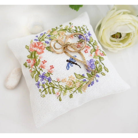 Luca-S Towards You Wedding Cross Stitch Kit SW02