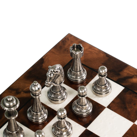 Luxurious Metal Chess Set with Walnut/Maple Wooden Chess Board/Box