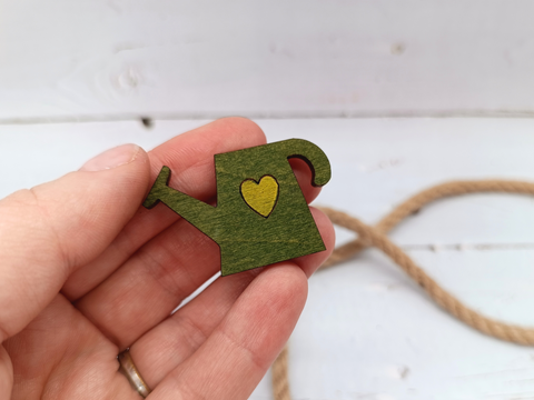 Magnetic Sewing Needle Holder, Watering Can Shape, Plywood, 4.5 x 3 cm, Kind Fox by Wizardi