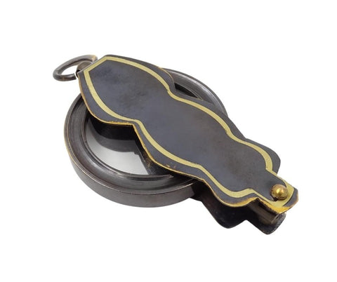 Magnifier in leather case - C-60