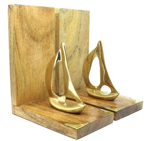 Maritime Bookend – Yachts  NC2677D