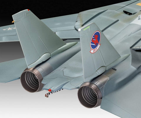 Mavericks F-14A Tomcat "Top Gun" - Plastic Modelling Kit By Revell