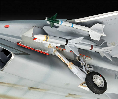 Mavericks F-14A Tomcat "Top Gun" - Plastic Modelling Kit By Revell