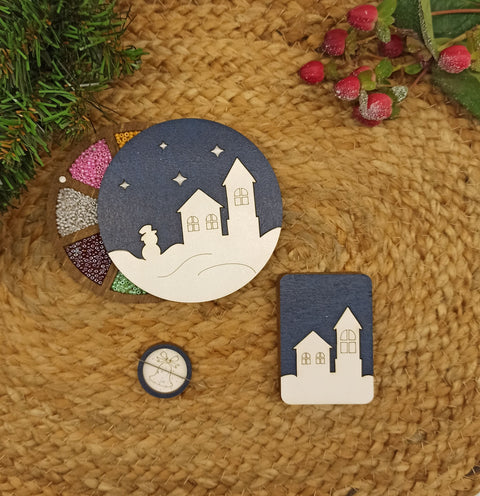 Wooden Needle Case with Winter Houses Motif, Kind Fox by Wizardi, 5 x 7 cm, 3 mm Plywood