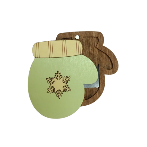 Wooden Needle Case with Green Mitten Illustration, 6 x 6.5 cm, 3 mm Plywood, Kind Fox by Wizardi