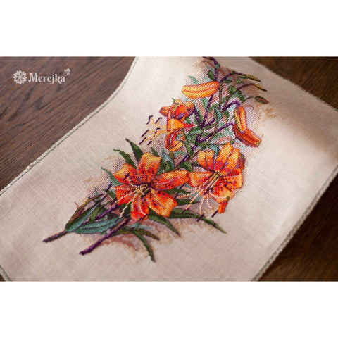 Vintage Lilies SK90A Aida 16 Cappuccino cross stitch kit by Merejka