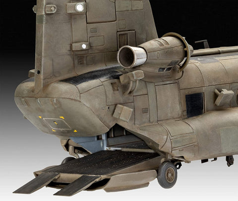 MH-47 Chinook - Plastic Modelling Kit By Revell