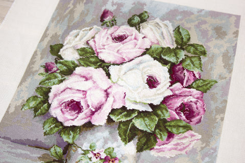 Mixed Roses SB574 - Cross Stitch Kit