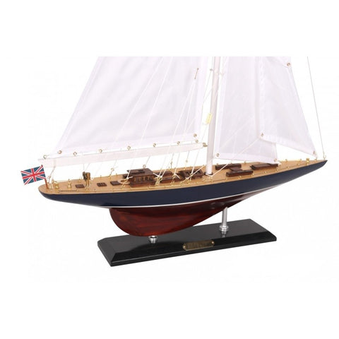 Model replica of the yacht Endeavour Height 70cm - END