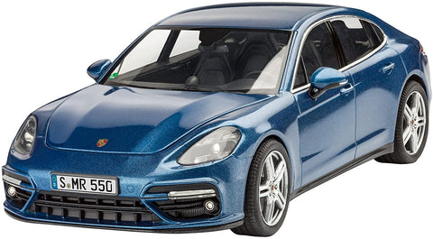 Model Set Porsche Panamera T - Plastic Modelling Kit By Revell