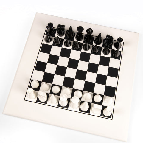 MODERN PYRAMID SET: Wooden Weighted Lacquered Chess Men with White Wooden Chessboard