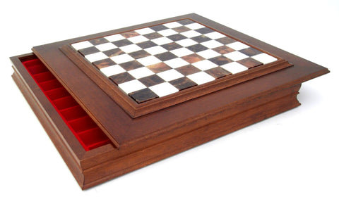 MONCADA: Metal Chess Men Set + Alabaster and Wood Gameboard