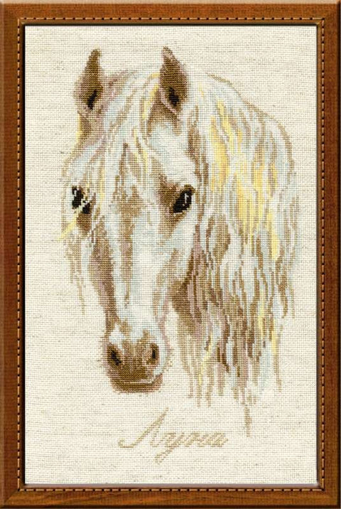 Moon cross stitch kit by RIOLIS Ref. no.: 827