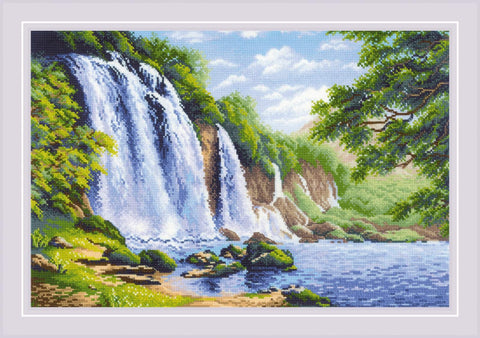 Noise of Waterfall cross stitch kit by RIOLIS Ref. no.: 1908