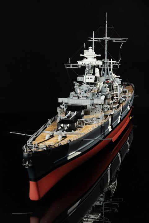 OcCre 1:200 Scale Prinz Eugen Kit 16000