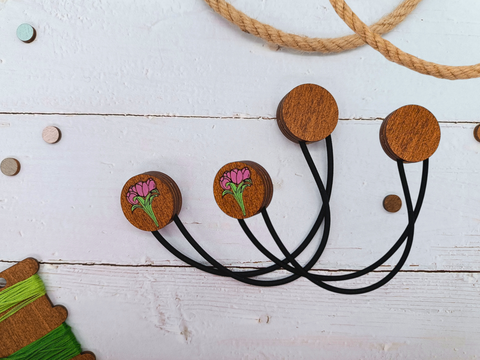 Tulip Wooden Magnetic Holders, Set of 2, 3 x 3 cm, 3 mm Plywood, Natural Wood Fridge Note Magnets, Kind Fox