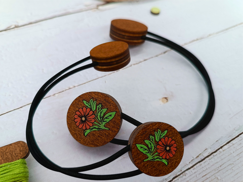 Flower Magnetic Holders, Set of 2, 3 mm Plywood, 3x3 cm Magnets for Fridge or Magnetic Board, Kind Fox KF040/2P