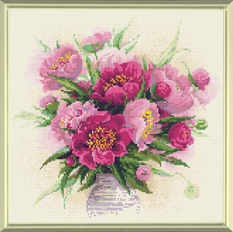 Peonies in a Vase diamond mosaic kit by RIOLIS Ref. no.: AM0009