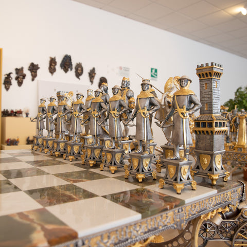 Piero Benzoni: Most Luxurious Chess Set In History. Finished in Real 24k Gold