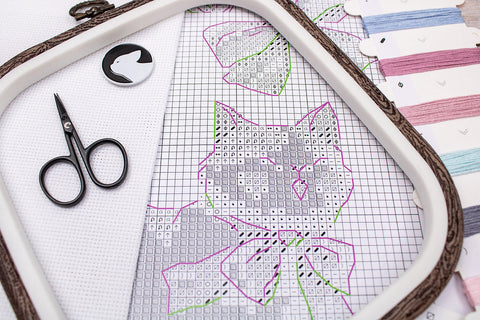 Pink Dreams Cross Stitch Kit 17x24 cm, LetiStitch, Zweigart Aida 16ct, Luca-S Cotton Threads, Black Symbol Chart