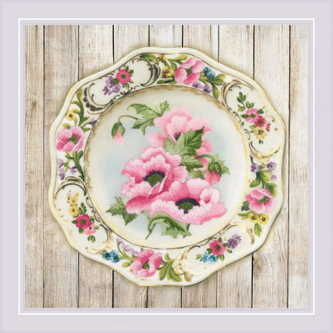 Plate with Pink Poppies. Satin Stitch kit by RIOLIS Ref. no.: 0075 PT