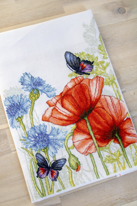 Poppies and Butterflies SBU4018 - Cross Stitch Kit