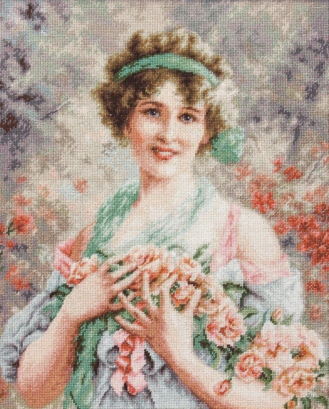 RARE find: The Girl with Roses SB553 - Cross Stitch Kit by Luca-s