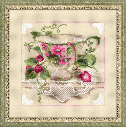 Raspberry Tea - Cross Stitch Kit from RIOLIS Ref. no.:1476