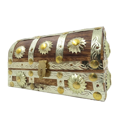 Richly decorated casket - SE14