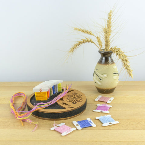 Embroidery Thread Bobbin Organizer for Plastic Spools, Craft Accessory Storage Case, Embroidery Craft