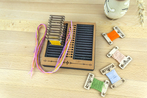 Embroidery Thread and Needle Organizer, Compact Craft Storage Case for Cross Stitch Supplies, Embroidery Craft Brand
