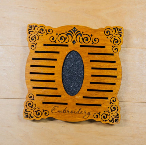 Embroidery Bobbin Organizer 18-Slot Plywood Holder, Fits Bobbins up to 3 mm, 17.5 x 17.5 cm, Embroidery Craft
