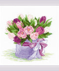 Tulips Hat Box. Cross Stitch kit by RIOLIS Ref. no.: 2003