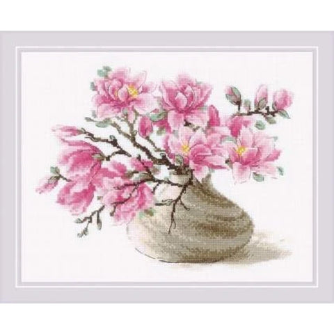 Southern Magnolia. Cross Stitch kit by RIOLIS Ref. no.: 2018