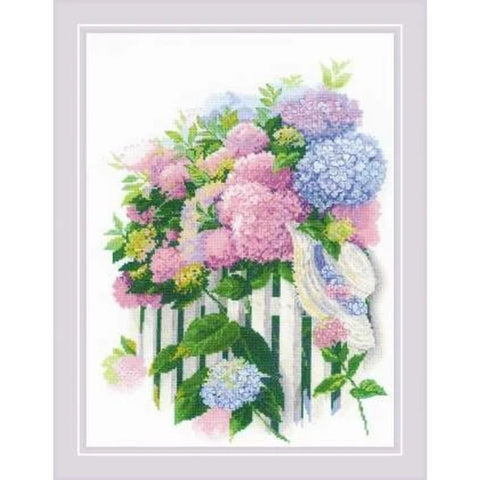 Hydrangea Garden. Cross Stitch kit by RIOLIS Ref. no.: 2026