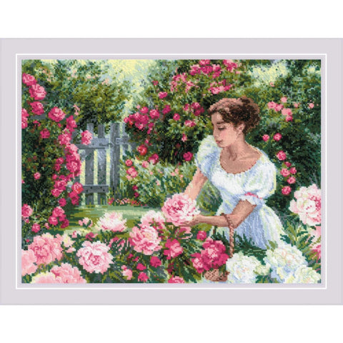 In the Garden. Cross Stitch kit by RIOLIS Ref. no.: 2115