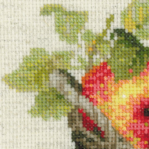 Ripe Apples - Cross Stitch Kit from RIOLIS Ref. no.:1450