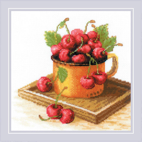 Ripe Cherry. Cross Stitch kit by RIOLIS Ref. no.: 2169