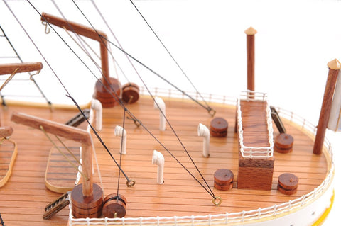 RMS Titanic - exclusive model of the legendary ship