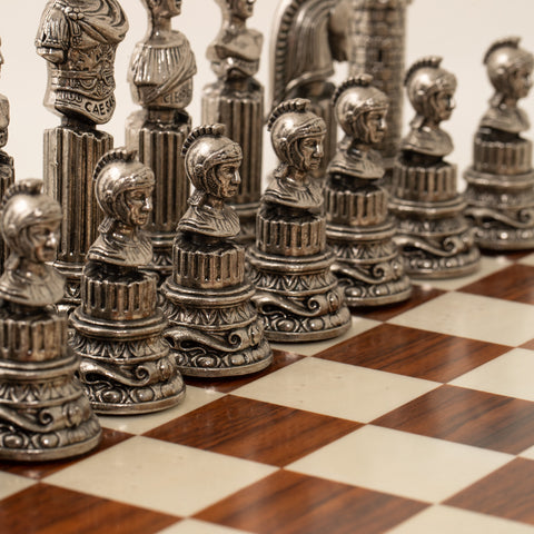 Roman Imperator II: Chess Set with Luxurious Chessboard