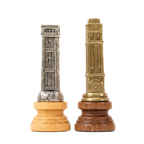 ROMANS vs BARBARIANS: Metal & Wood Chess Pieces with Leatherette Chessboard/Box