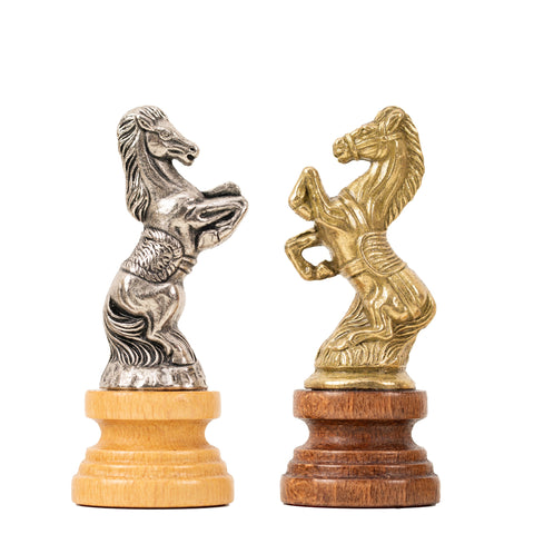 ROMANS vs BARBARIANS: Metal & Wood Chess Pieces with Leatherette Chessboard/Box