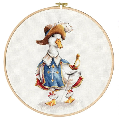 Counted Cross Stitch Kit Musketeer Zolotoe Runo