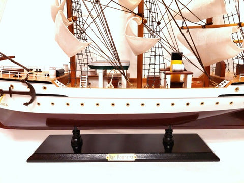 Sailing Ship Model Dar Pomorza | DARPOM80