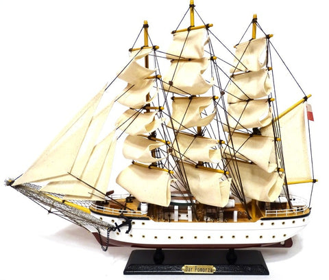 Sailing Ship Model Dar Pomorza Height 50cm | DARPOM50