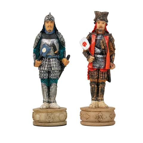 SAMURAI: Handpainted Chess Set with Leatherlike Chess Board