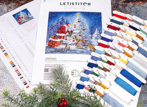 Santa Cross Stitch Kit 29x29 cm, LetiStitch, Zweigart Aida 16ct, Luca-S Cotton Threads, Black Symbol Chart