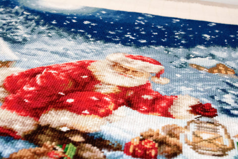 Santa Claus SB577 - Cross Stitch Kit