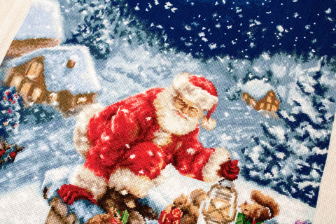 Santa Claus SB577 - Cross Stitch Kit