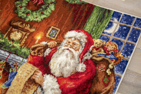 Santa Claus SB578 - Cross Stitch Kit